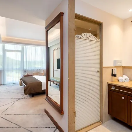 Hunguest Saliris Hotel